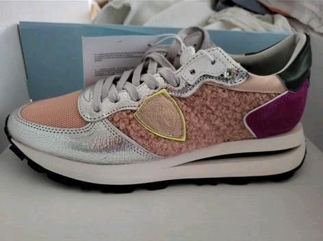 Nieuwe Philippe Model sneakers maat 39, Kleding | Dames, Schoenen, Nieuw, Sneakers of Gympen, Overige kleuren, Ophalen of Verzenden