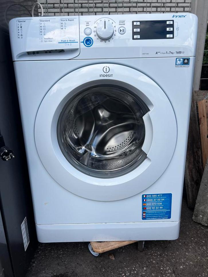 Indesit Wasmachine - Voorlader - 7kg - 1600 toeren, Witgoed en Apparatuur, Wasmachines, Gebruikt, Voorlader, 6 tot 8 kg, 85 tot 90 cm