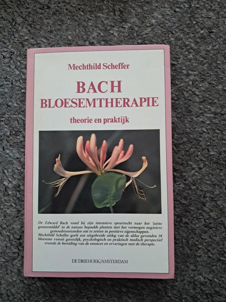 Bach bloesemtherapie, Boeken, Studieboeken en Cursussen, Gelezen, Beta, Ophalen of Verzenden
