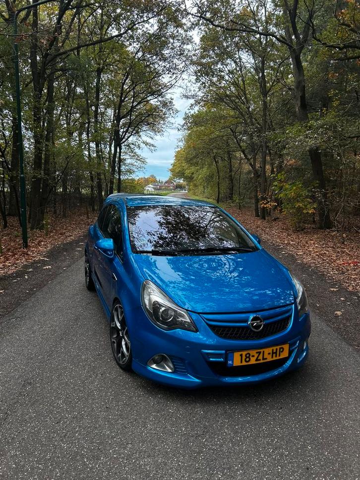 Opel Corsa 1.6 OPC 230PK, Auto's, Opel, Bedrijf, Corsa, Benzine, E, Hatchback, Handgeschakeld, Origineel Nederlands, Blauw, Voorwielaandrijving