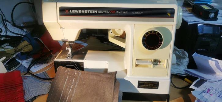 Naaimachine LEWENSTEIN Silverlien 708 Zo goed als nieuw, Hobby en Vrije tijd, Naaimachines en Toebehoren, Zo goed als nieuw, Naaimachine