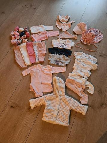 Kledingpakket baby meisje maat 50/56 beschikbaar voor biedingen