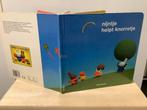 Boek vriendschap Nijntje helpt Knorretje vlieger uit boom, Ophalen of Verzenden, Gelezen, 2 tot 3 jaar