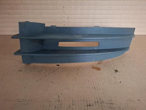 Bumper Rooster van een Volkswagen Caddy, Auto-onderdelen, Carrosserie en Plaatwerk, Bumper, Volkswagen, Gebruikt, 3 maanden garantie