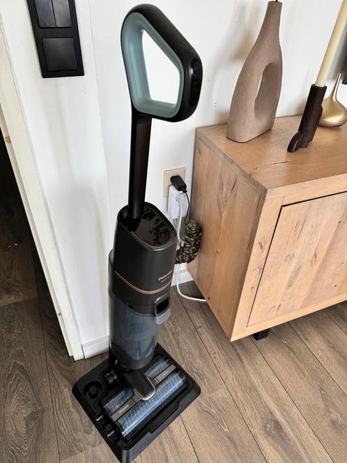 Philips AquaTrio nat & droog stofzuiger, Witgoed en Apparatuur, Stofzuigers, Zo goed als nieuw, Stofzuiger, Minder dan 1200 watt