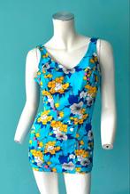 Vintage jaren 60 badpak Triumph lichtblauw maat 38, Kleding | Dames, Badmode en Zwemkleding, Badpak, Vintage, Gedragen, Verzenden