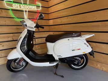 Benzhou YiYing Snorscooter YY50QT-31 Classic (bj 2014) beschikbaar voor biedingen