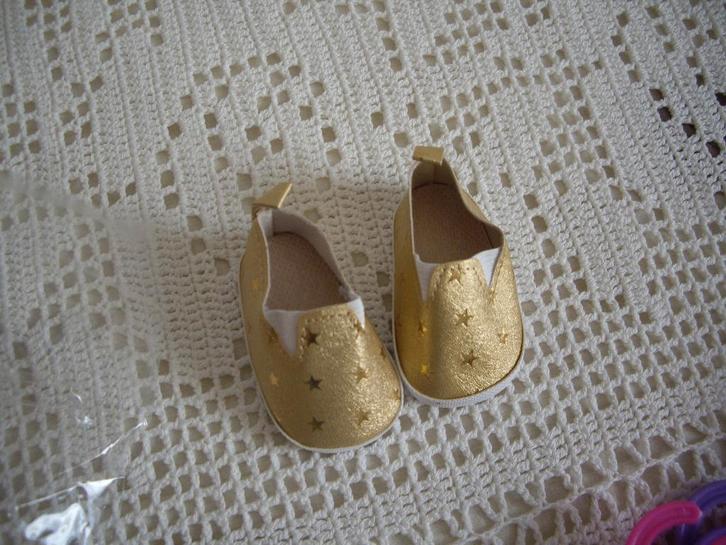 nieuwe spulletjes voor baby pop, Kinderen en Baby's, Speelgoed | Poppen, Nieuw, Babypop, Ophalen of Verzenden