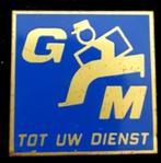 G M (Galeries Modernes) tot uw dienst broche, Verzenden, Zo goed als nieuw, Merk, Speldje of Pin