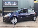 Renault Clio 1.2 TCE panodak/leder keurige auto, Voorwielaandrijving, Gebruikt, Leder en Stof, Origineel Nederlands