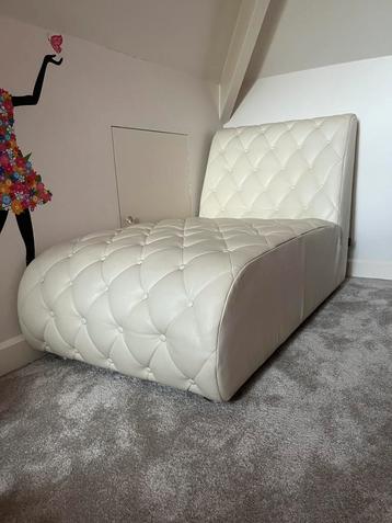 Prachtige leren Chaise Longue merk Linteloo beschikbaar voor biedingen
