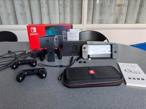 Nintendo Switch Grijs | 128GB Extra Opslag | Compleet Pakket, Spelcomputers en Games, Spelcomputers | Nintendo Switch, Gebruikt