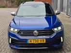 🚘 Volkswagen T-Roc R 2.0 TSI 301 pk 4MOTION Vol optie  !!!!, Auto's, Volkswagen, Automaat, 4 cilinders, 1984 cc, Blauw