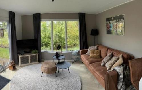 Te huur chalet Witterzomer /Te huur huisje in Drenthe, Vakantie, Campings, In bos, Speeltuin, Tuin, Tv, Zwembad