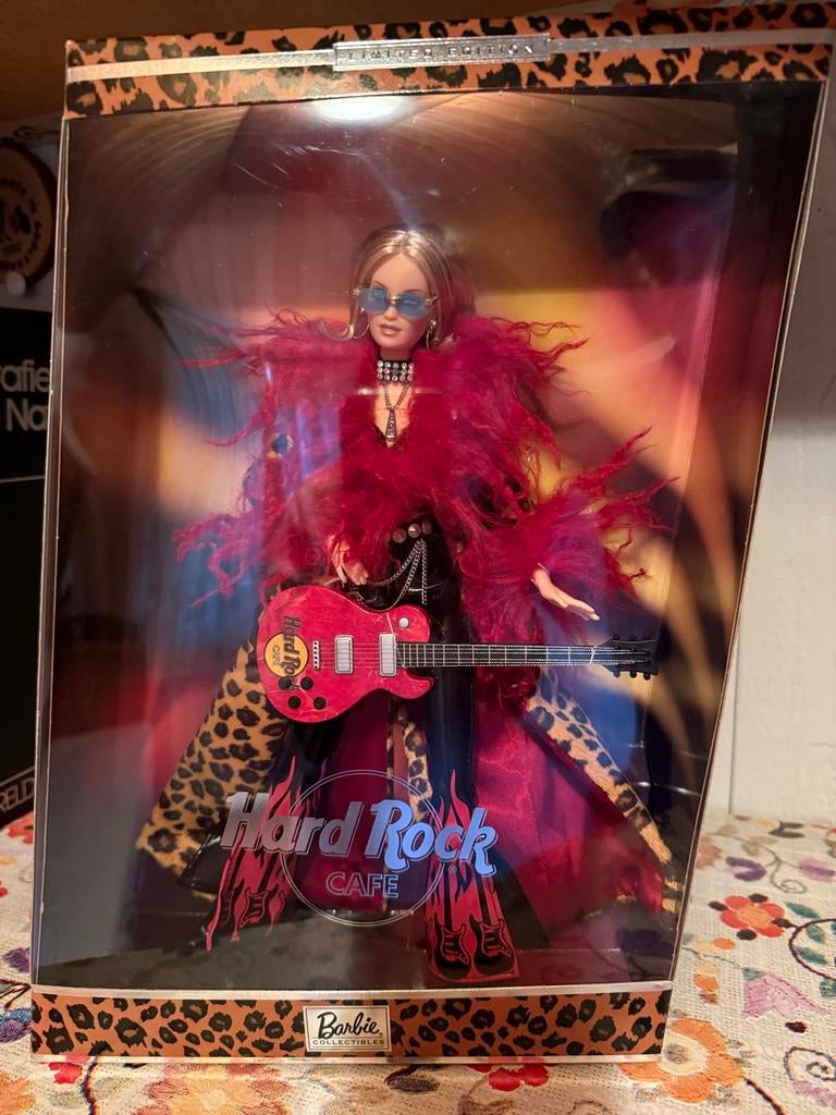 Barbie Hard Rock Café - Nieuw in Doos, Ophalen of Verzenden, Nieuw, Pop
