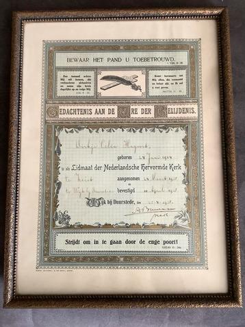 Brocante lijst met Gedachtenis aan de ure der Belijdenis beschikbaar voor biedingen