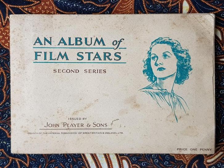 Filmsterren compleet oud Engels album met sigarettenplaatjes, Antiek en Kunst, Antiek | Woonaccessoires, Ophalen of Verzenden