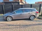 Ford Focus 2.0 Tdci 103KW Wagon Powersh 2011 Bruin, Auto's, Euro 5, Stof, 4 cilinders, Origineel Nederlands