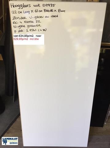 Hoogglans tegel laminaat wit zonder naad 122cm X 61cm X 8mm beschikbaar voor biedingen