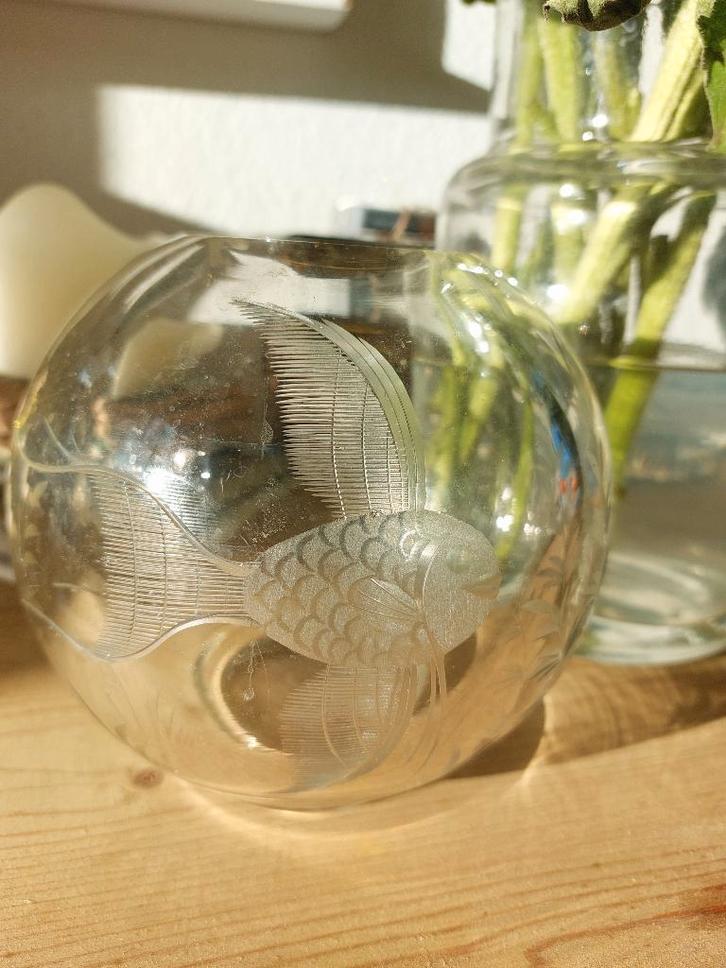 Vaas kristal gravure vis Fishgraal Kristalglas, Antiek en Kunst, Antiek | Glas en Kristal, Ophalen