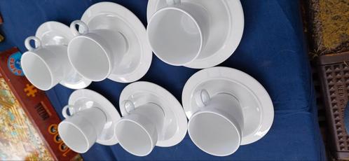 Alessi Bavero 6 koffie kop en schotels, Antiek en Kunst, Antiek | Servies compleet, Ophalen of Verzenden