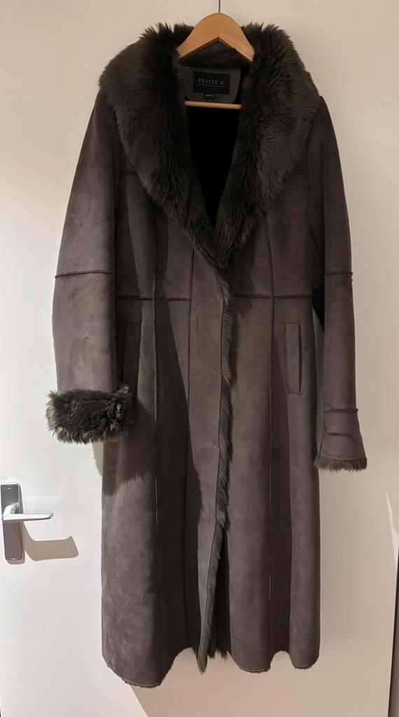 Mooie tijdloze warne winterjas - imitatie shearling en bont, Kleding | Dames, Jassen | Winter, Zo goed als nieuw, Maat 38/40 (M)