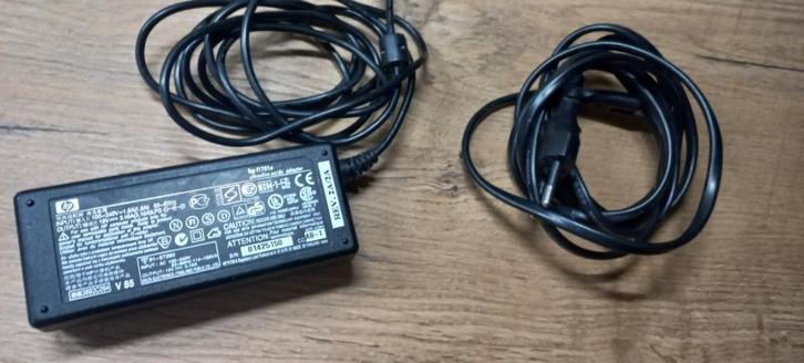 HP F1781A Adapter - 60W, Computers en Software, Laptop-opladers, Gebruikt, Ophalen of Verzenden