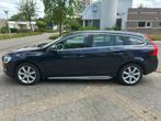 Volvo V60 T2 122pk Geartronic 2017 Blauw, Beige, 4 cilinders, Blauw, 122 pk