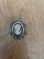 Broche, Ophalen of Verzenden, Gebruikt, Overige materialen