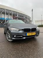 BMW 3-Serie (e90) 2.0IX 320 135KW Aut8 (f30) 2012 Grijs, Origineel Nederlands, Te koop, Zilver of Grijs, 5 stoelen
