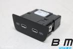 Dubbele USB-laadbus VW Golf 8 GTI 2G6035954, Gebruikt