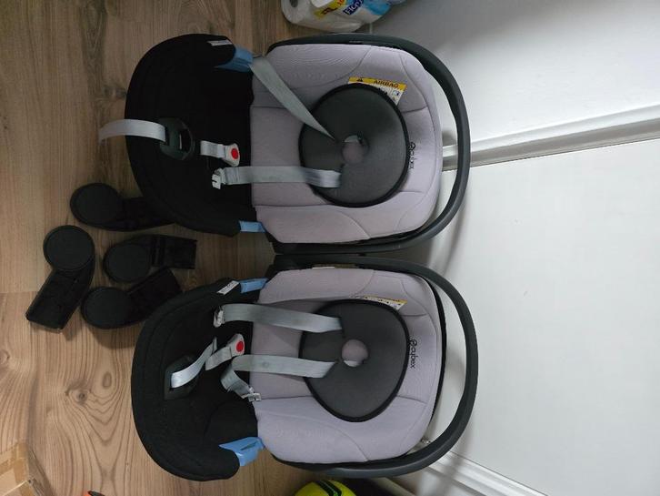 Cybex Aton autostoel met isofix en adapter voor tweeling, Kinderen en Baby's, Autostoeltjes, Zo goed als nieuw, Overige merken
