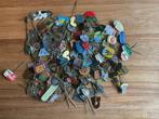 Grote verzameling vintage speldjes/pins, Verzamelen, Speldjes, Pins en Buttons, Ophalen, Gebruikt, Merk, Speldje of Pin