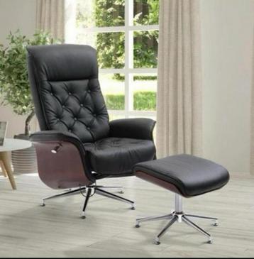 Luxe leren fauteuil met voetenbank NİEUW beschikbaar voor biedingen