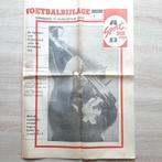 AD voetbalbijlage1970, posterfoto verslag Feijenoord-Celtic, Verzenden, Zo goed als nieuw, Feyenoord, Vaantje of Sjaal