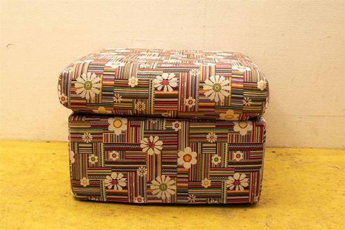 Opberg Poef / hocker 39346, Huis en Inrichting, Banken | Voetenbanken en Poefen, Gebruikt, 50 tot 75 cm, 50 tot 75 cm, Ophalen of Verzenden
