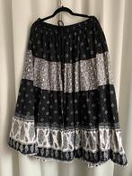 Yours Cirkel rok Zwart Wit maat L, Kleding | Dames, Rokken, Yours, Zwart, Maat 42/44 (L), Ophalen of Verzenden