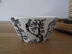 Iittala Taika bowl black, cremewit- zwart schaaltje 600 ml, Nieuw, Ophalen of Verzenden, Schaal of Schalen, Overige stijlen