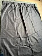 Twee gordijnen grijs/ taupe verduisterend, Huis en Inrichting, Gebruikt, 100 tot 150 cm, 200 cm of meer, Ophalen of Verzenden