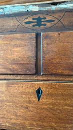 antieke kast, Antiek en Kunst, Ophalen of Verzenden