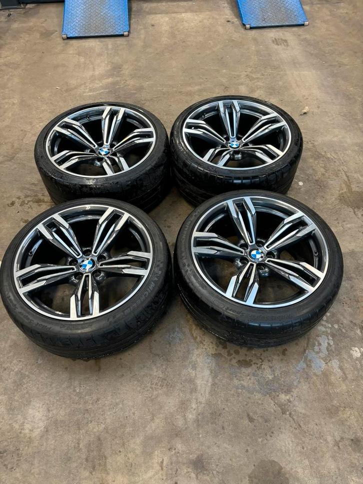 BMW M6 M5 433 20” velgen 433M zomerbanden f10 f13 f13 f06, Auto-onderdelen, Banden en Velgen, Velg(en), Zomerbanden, 20 inch, 265 mm
