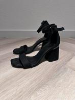Bershka Zwarte Hakken Maat 39, Kleding | Dames, Schoenen, Verzenden, Zo goed als nieuw, Zwart, Pumps