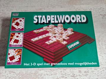 Mooi spel STAPELWOORD als nieuw  beschikbaar voor biedingen