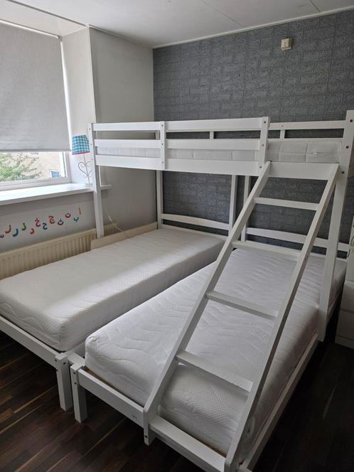3 persoons stapelbed wit, Huis en Inrichting, Slaapkamer | Stapelbedden en Hoogslapers, Zo goed als nieuw, Stapelbed, Overige maten