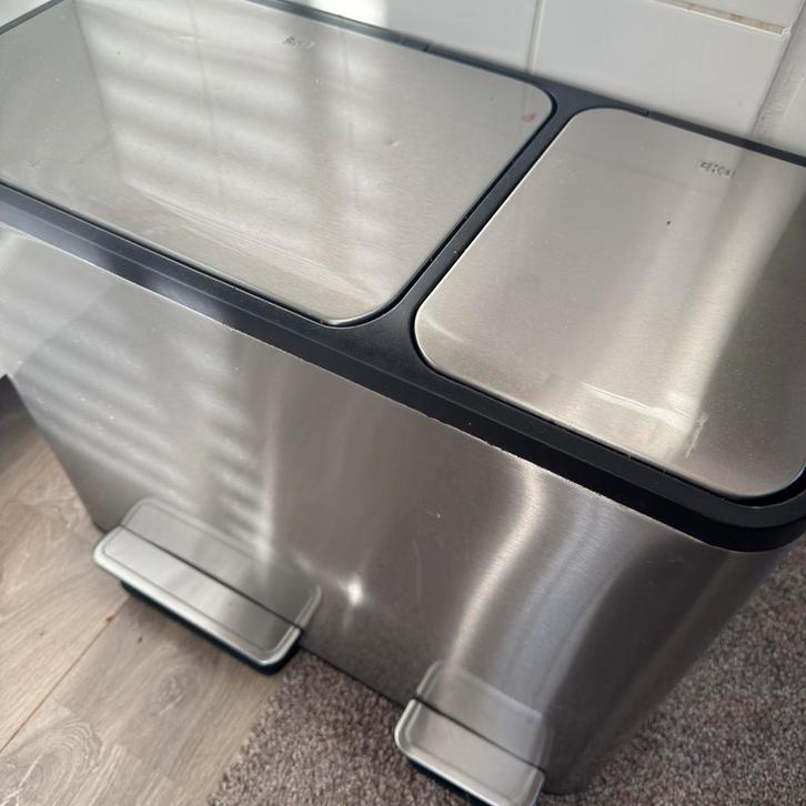 EKO Afvalbak - 3 vakken, RVS, Huis en Inrichting, Woonaccessoires | Prullenbakken, Zo goed als nieuw, Rvs, 50 tot 75 cm, 20 tot 30 liter
