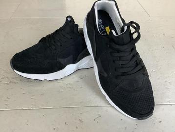 Mooie Zwarte dames sneakers schoenen maat 39 blue box beschikbaar voor biedingen