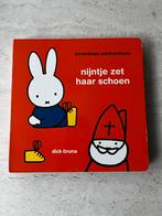 Nijntje zingt voor Sinterklaas - Omkeerboek, Boeken, Ophalen of Verzenden, Zo goed als nieuw, Uitklap-, Voel- of Ontdekboek, 1 tot 2 jaar