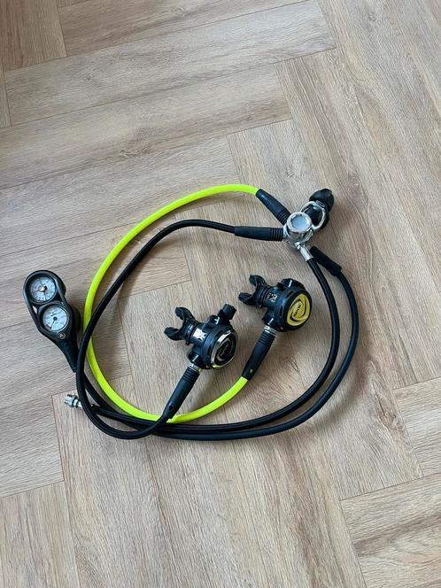 Regulator Seac dx200 ice met x200 en x100 eerstetrap, Watersport en Boten, Duiken, Zo goed als nieuw, Overige typen, Ophalen of Verzenden
