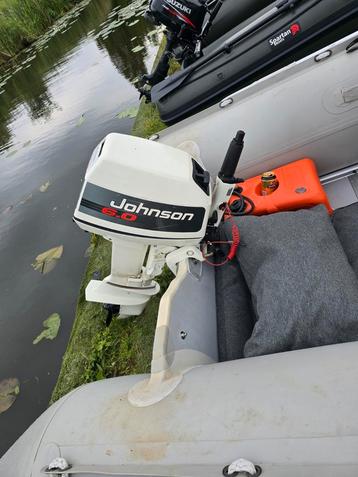 Johnson 6 pk buitenboordmotor.  beschikbaar voor biedingen