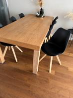 Houten Eettafel met Zwarte Stoelen, Ophalen of Verzenden, Zo goed als nieuw